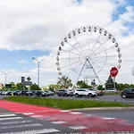 Barska 69 Taras 360 * Krakau