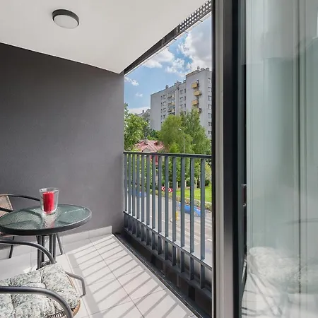 Barska 69 Taras 360 * Krakau